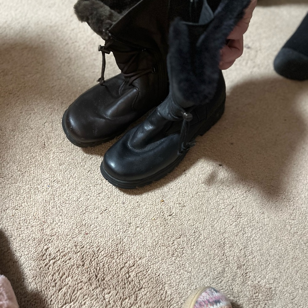 Black Winter Boots